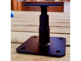 Pied de poteau reglable H de 100 a 150 mm  NOIR